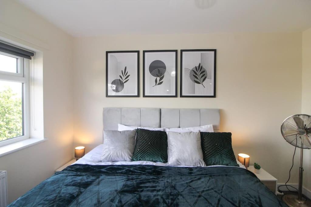 Modern 3 Bed, Contractors Welcome, Bradford 布雷得佛 外观 照片